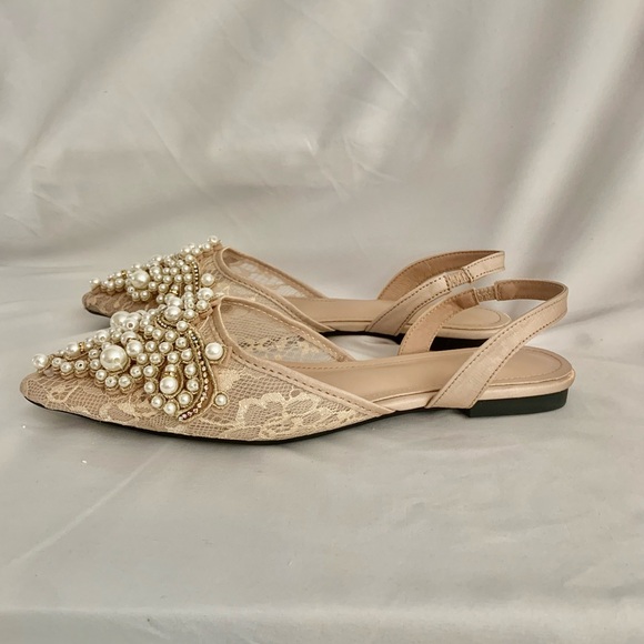 Embellished pointy toe, flat slingback shoes with faux pearls and rhinestones - Picture 3 of 6